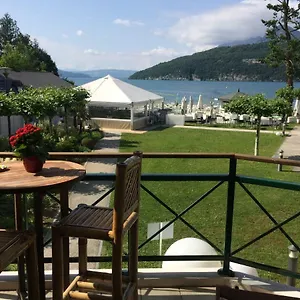 https://la-baie-des-voiles-duingt.hotels-rhonealpes.com